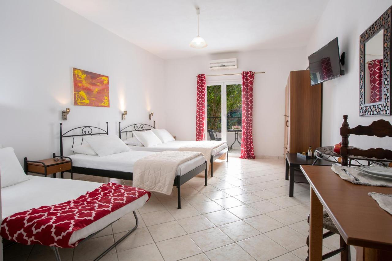 Spacious Studios Lefkada Mountain View Near Beach Dragano Eksteriør billede