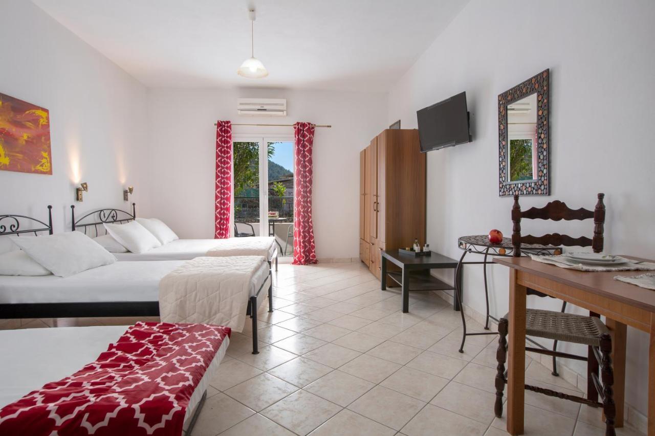 Spacious Studios Lefkada Mountain View Near Beach Dragano Eksteriør billede